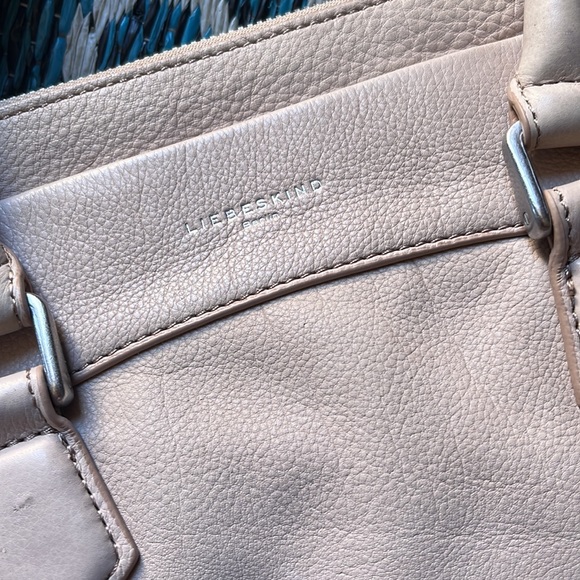 Liebeskind Blush Leather Bag - Picture 2 of 12